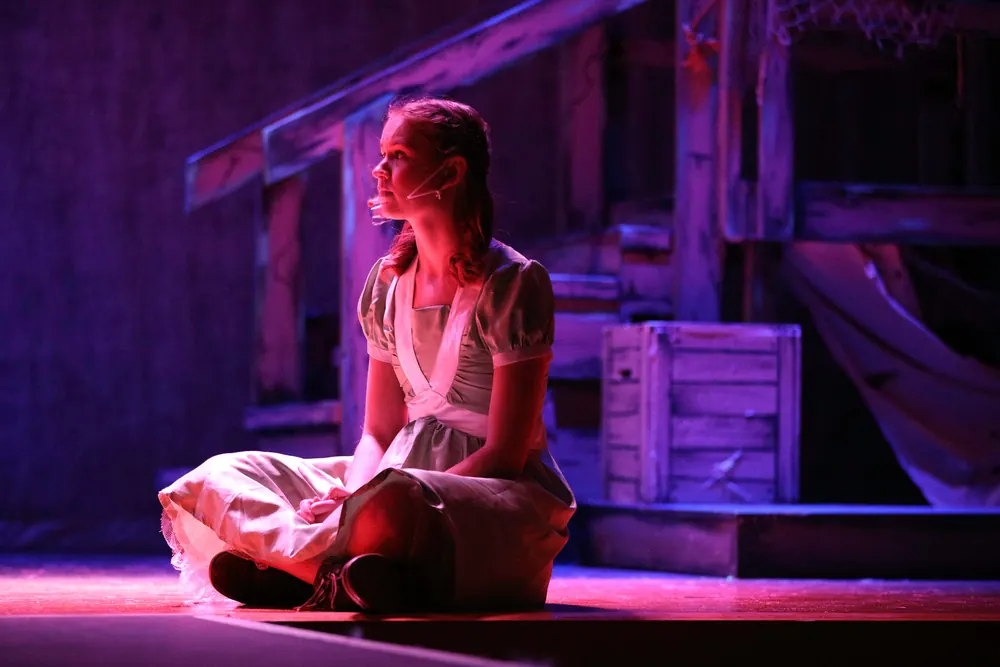 Peter and the Starcatcher, Alden High School, 2021. Photo 4 by Rick Penny.